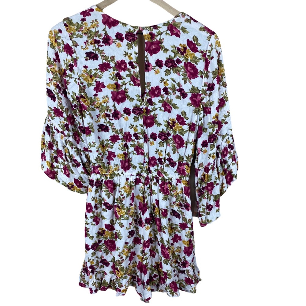 American Eagle AEO White Pink Floral Romper XS - Picture 6 of 14